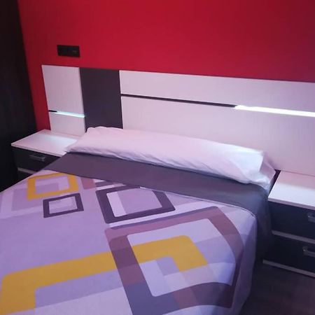 Apartamento Centrico , Wifi + Desayuno Logrono Bagian luar foto