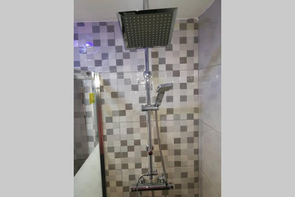 Apartamento Centrico , Wifi + Desayuno Logrono Bagian luar foto